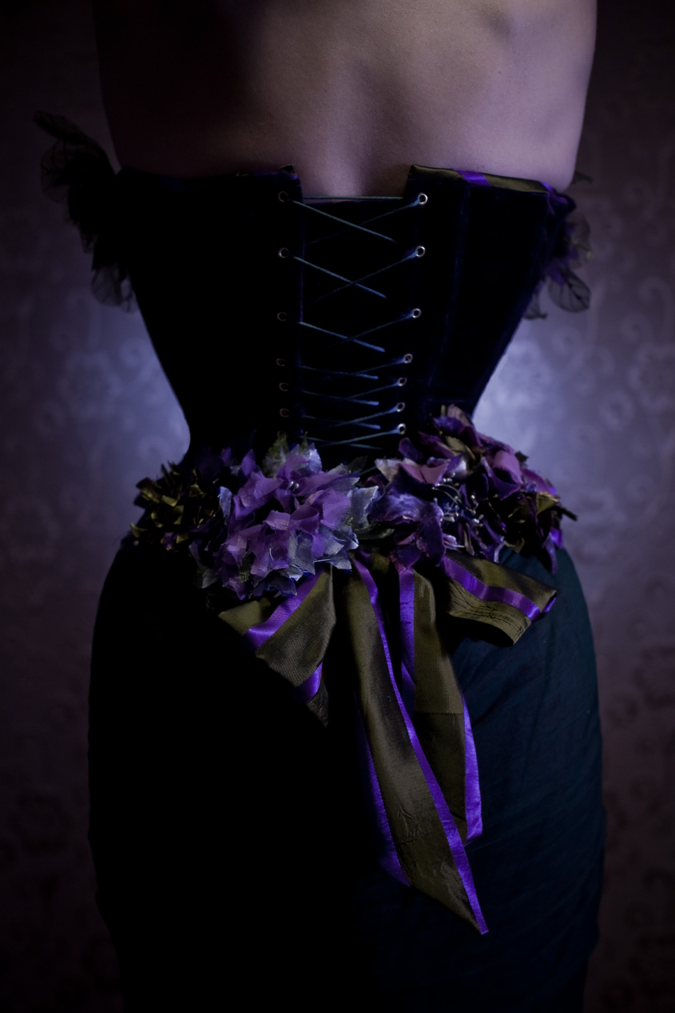 corsetback.jpg